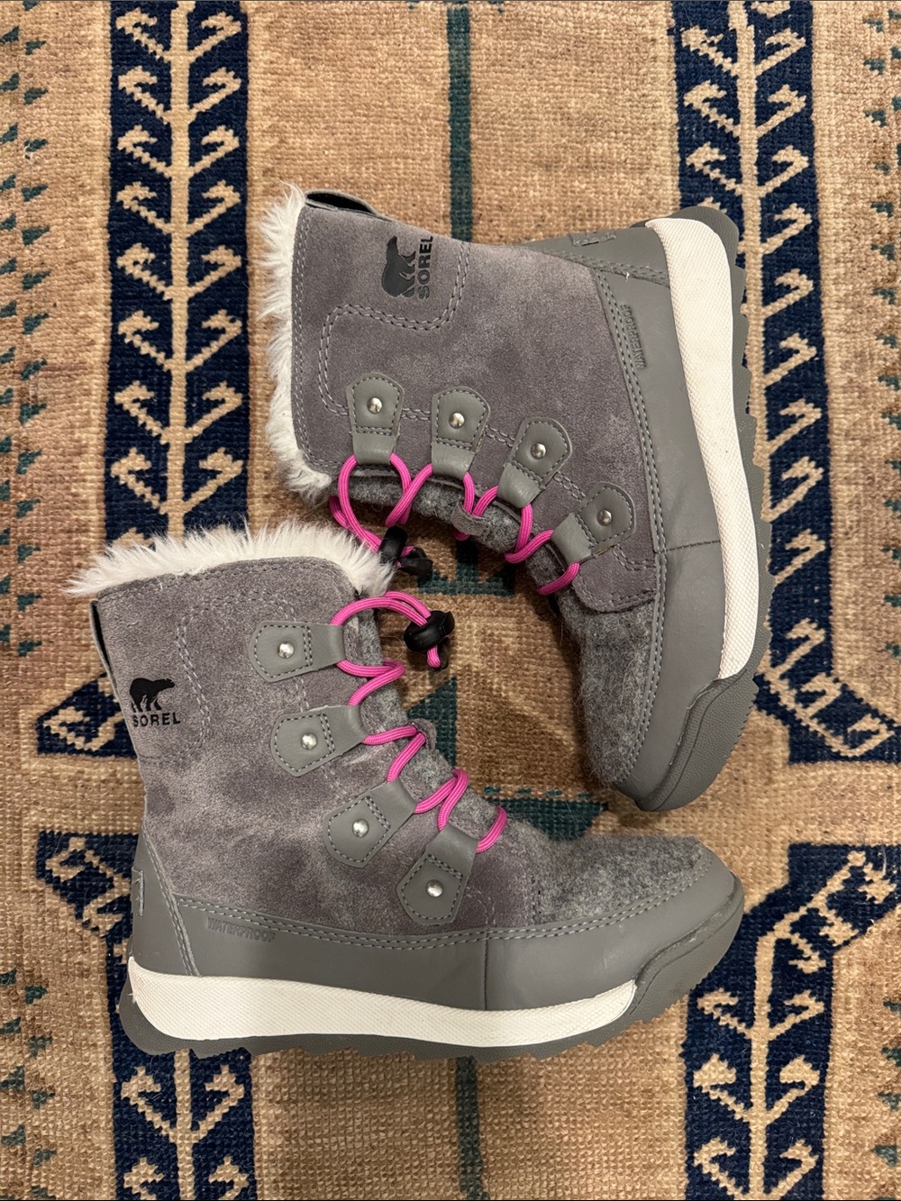 Sorel Youth Whitney II Joan waterproof winter boots